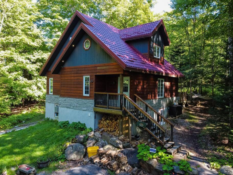 Dingle Run Lodge At Sir Sam'S Haliburton Exterior photo