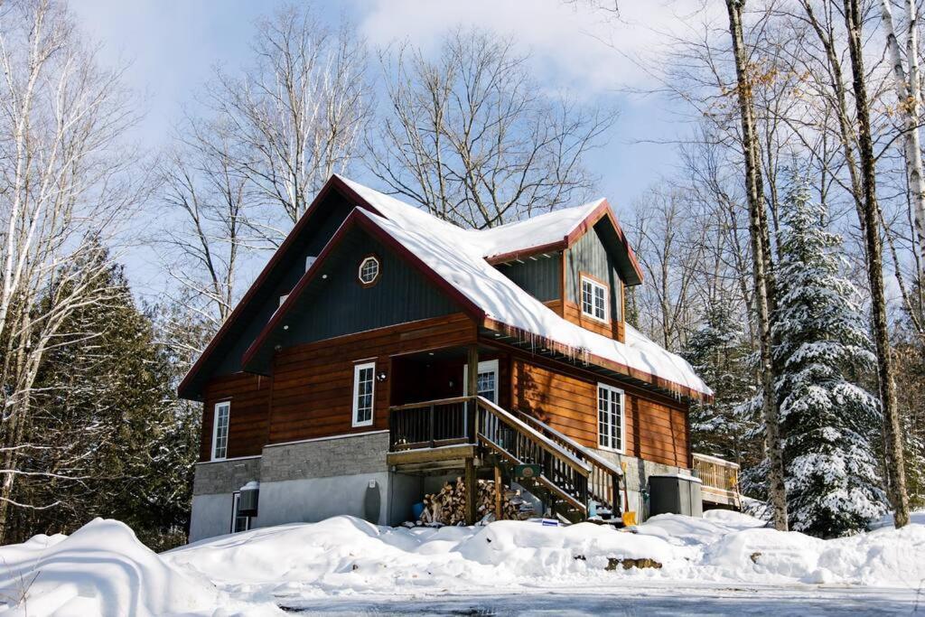 Dingle Run Lodge At Sir Sam'S Haliburton Exterior photo